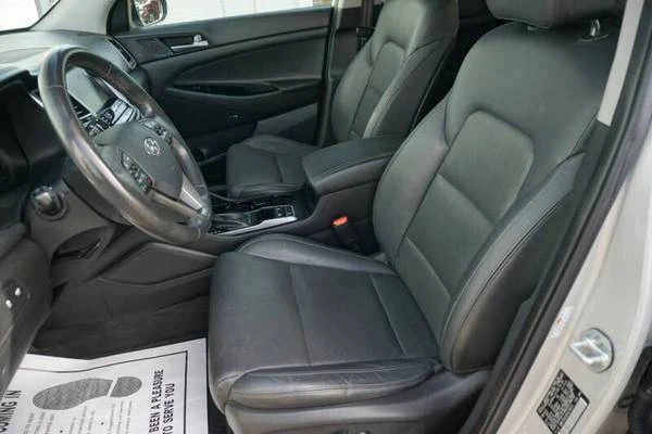 2017 Hyundai Tucson - Image 12 of 19