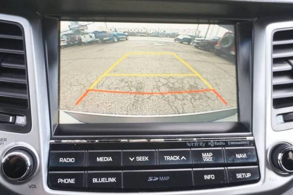 2017 Hyundai Tucson - Image 15 of 19