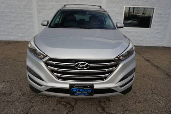 2017 Hyundai Tucson - Image 2 of 19