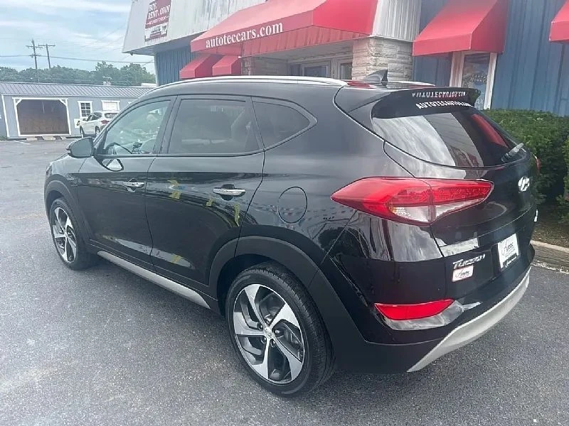 2017 Hyundai Tucson - Image 4 of 12