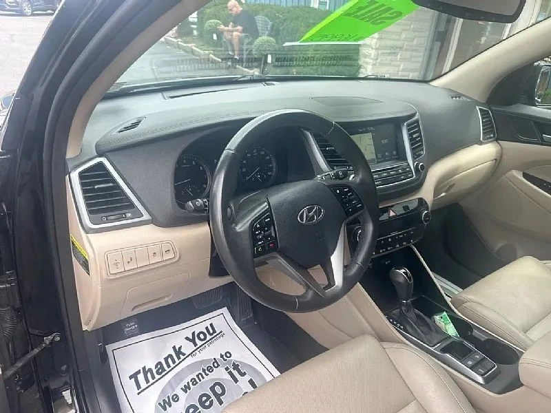 2017 Hyundai Tucson - Image 6 of 12