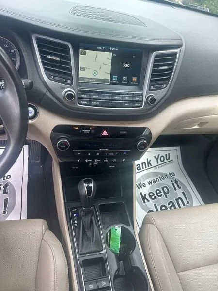 2017 Hyundai Tucson - Image 8 of 12