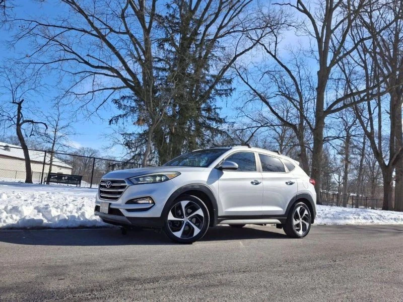 2017 Hyundai Tucson - Image 2 of 12