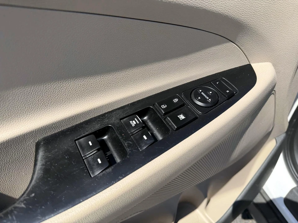 2017 Hyundai Tucson - Image 11 of 21
