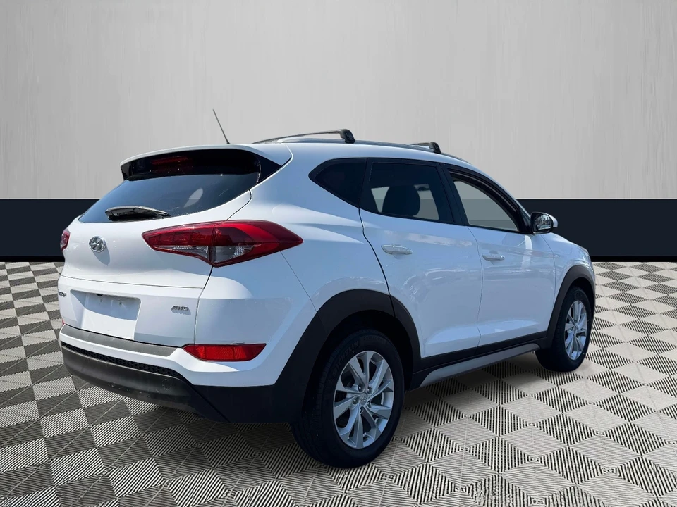 2017 Hyundai Tucson - Image 3 of 21