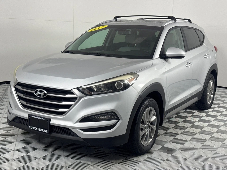 2017 Hyundai Tucson - Image 8 of 12