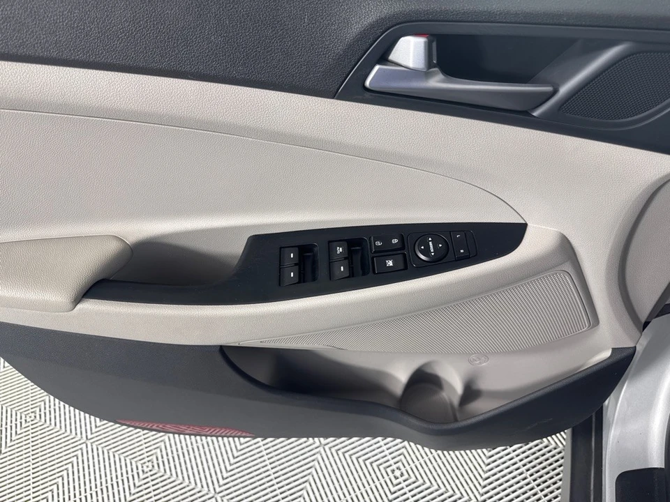 2017 Hyundai Tucson - Image 9 of 12
