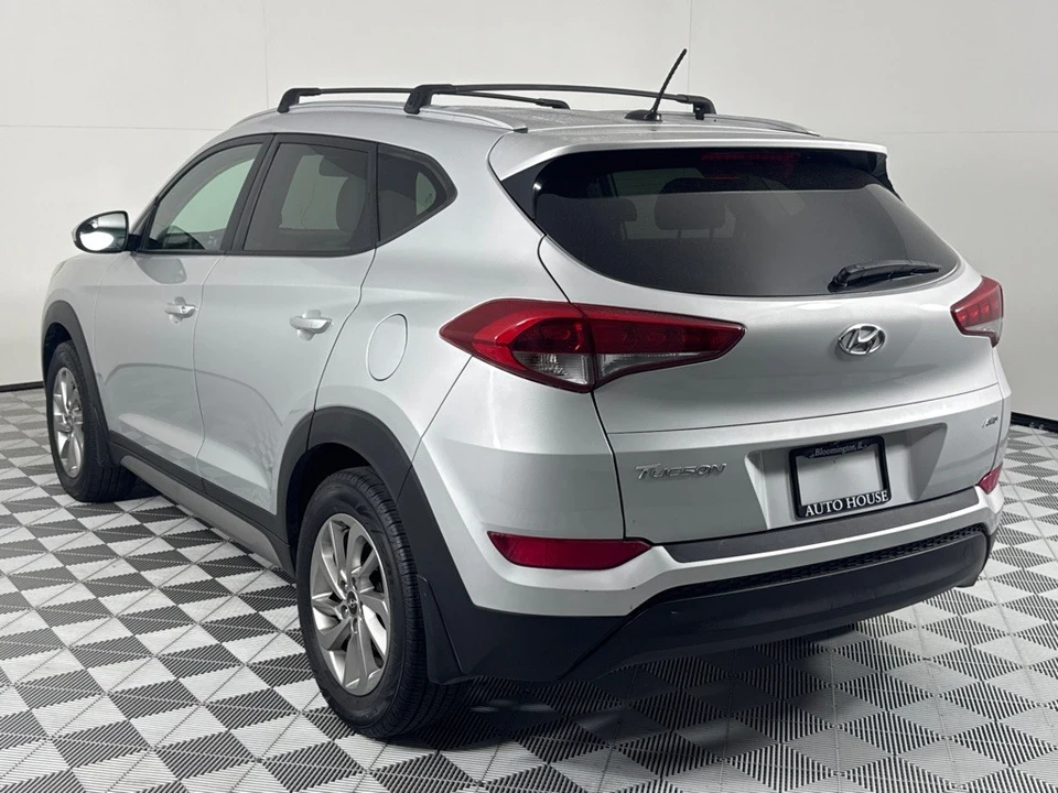 2017 Hyundai Tucson - Image 6 of 12