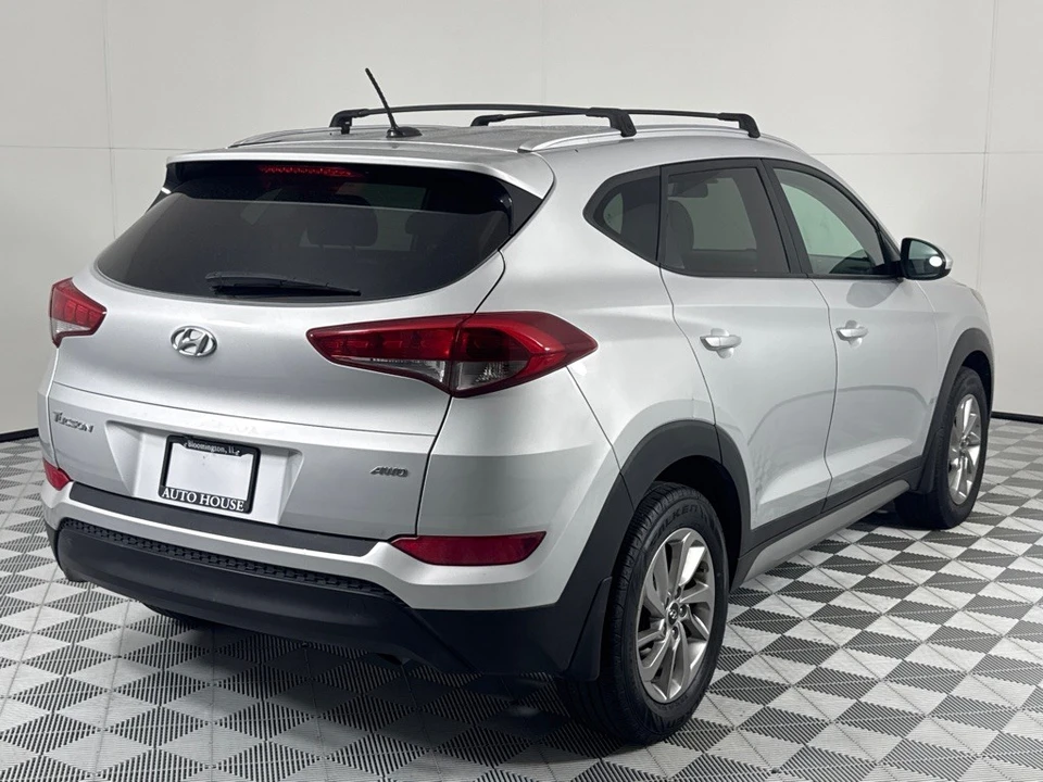 2017 Hyundai Tucson - Image 4 of 12
