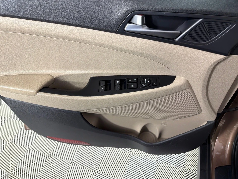 2017 Hyundai Tucson - Image 11 of 21