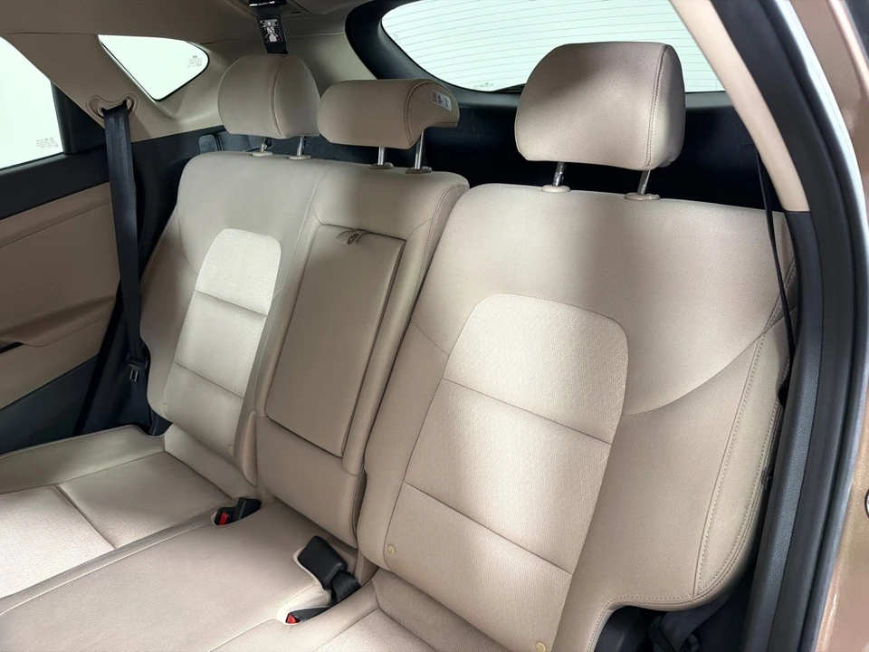 2017 Hyundai Tucson - Image 20 of 21