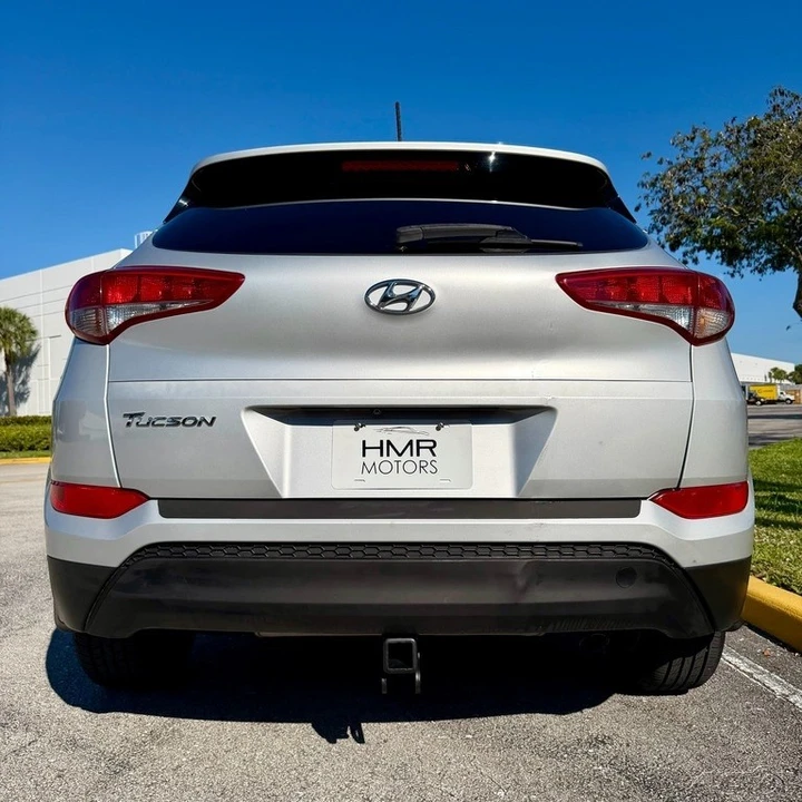 2017 Hyundai Tucson - Image 12 of 21