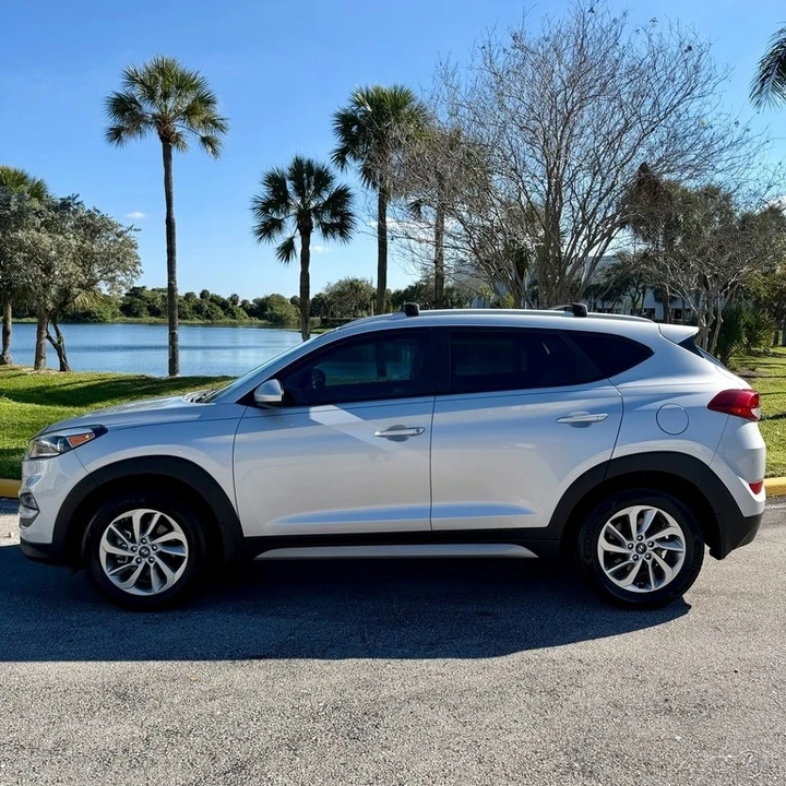 2017 Hyundai Tucson - Image 15 of 21