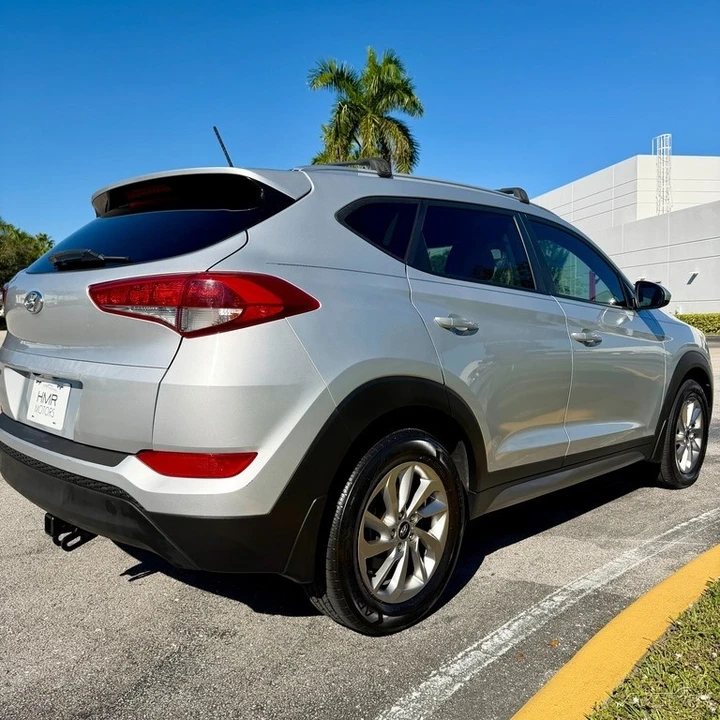 2017 Hyundai Tucson - Image 10 of 21