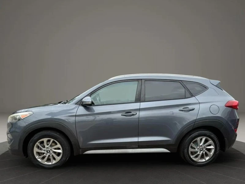 2017 Hyundai Tucson - Image 8 of 12