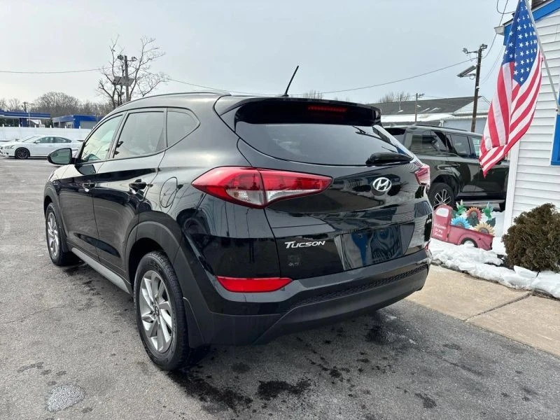 2017 Hyundai Tucson - Image 4 of 12