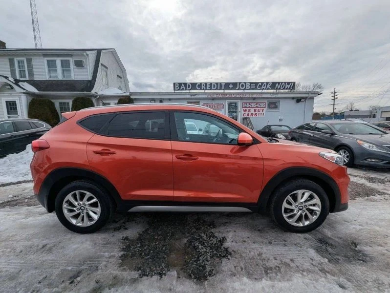 2017 Hyundai Tucson - Image 4 of 12