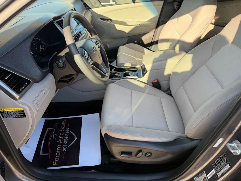 2017 Hyundai Tucson - Image 10 of 12