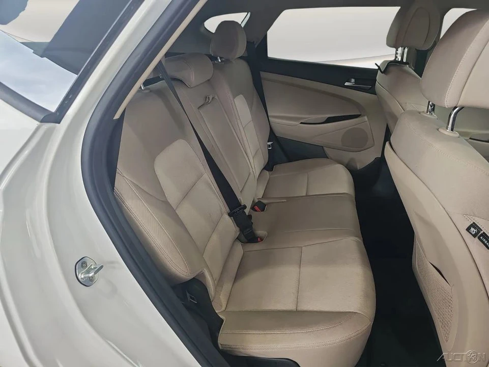 2017 Hyundai Tucson - Image 20 of 21