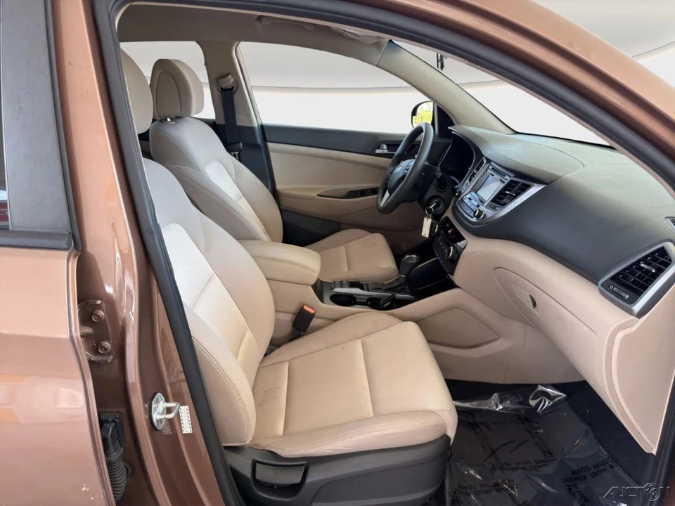 2017 Hyundai Tucson - Image 17 of 21