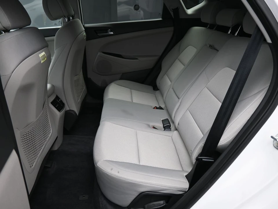 2017 Hyundai Tucson - Image 20 of 21