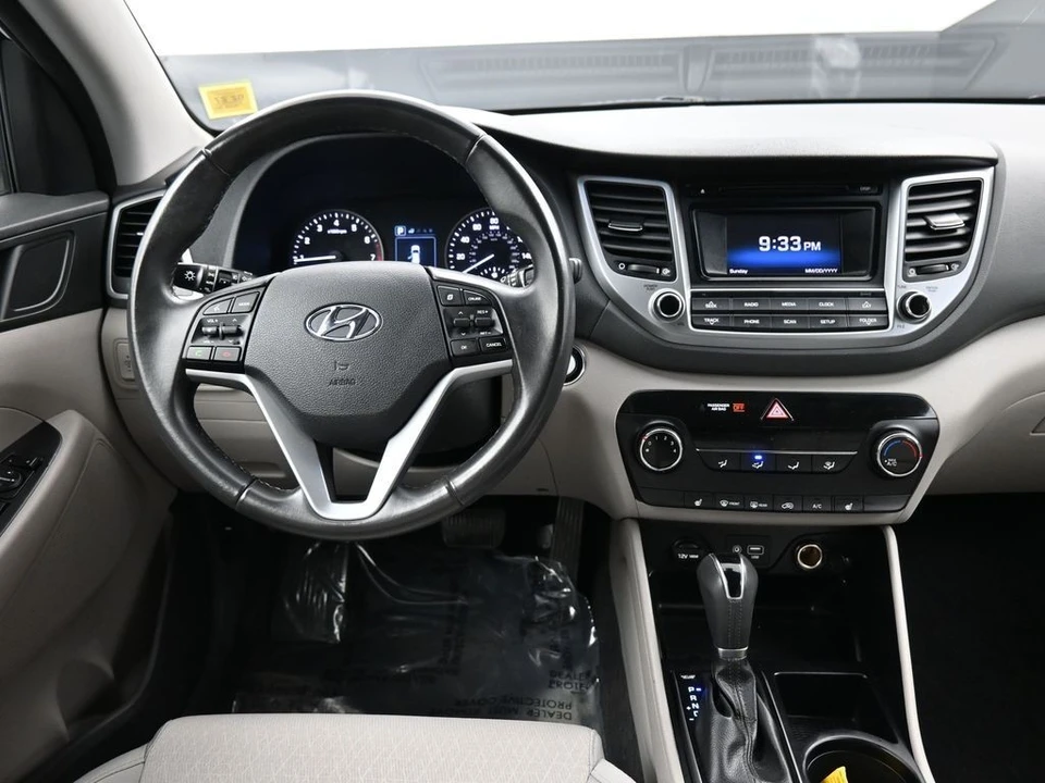 2017 Hyundai Tucson - Image 19 of 21