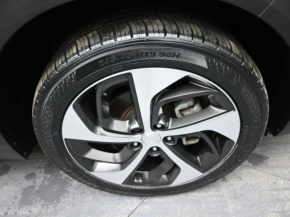 2017 Hyundai Tucson - Image 13 of 21