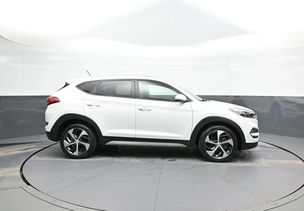 2017 Hyundai Tucson - Image 5 of 21