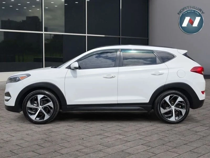 2017 Hyundai Tucson - Image 2 of 12