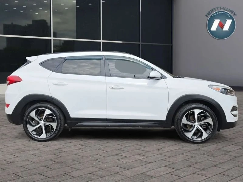 2017 Hyundai Tucson - Image 6 of 12