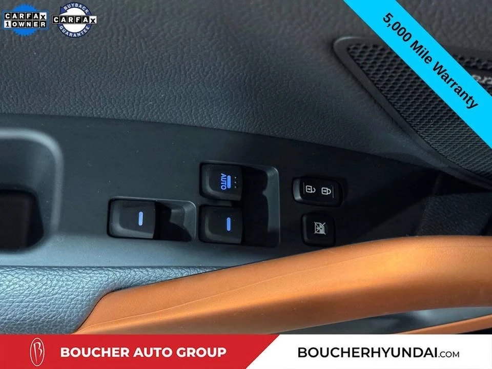2017 Hyundai Veloster - Image 19 of 20