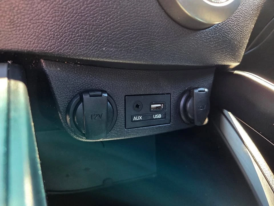 2017 Hyundai Veloster - Image 18 of 20