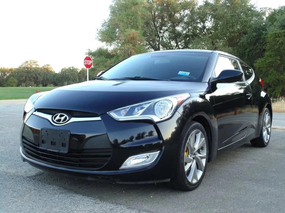 2017 Hyundai Veloster - Image 4 of 19