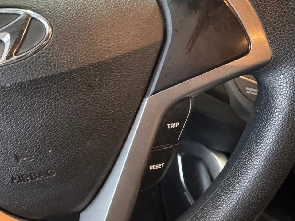 2017 Hyundai Veloster - Image 17 of 20