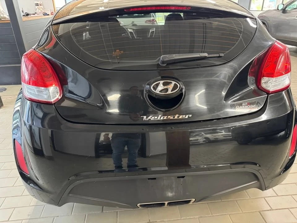 2017 Hyundai Veloster - Image 3 of 20