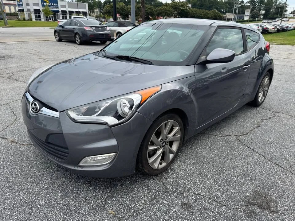 2017 Hyundai Veloster - Image 3 of 20
