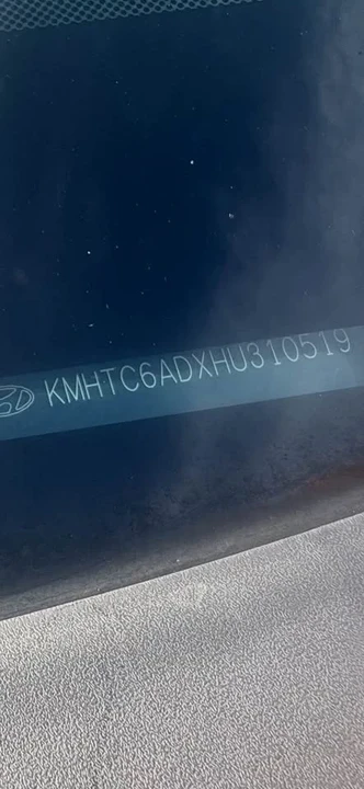 2017 Hyundai Veloster - Image 11 of 11