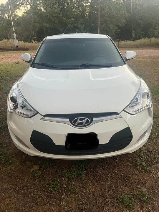 2017 Hyundai Veloster - Image 3 of 9