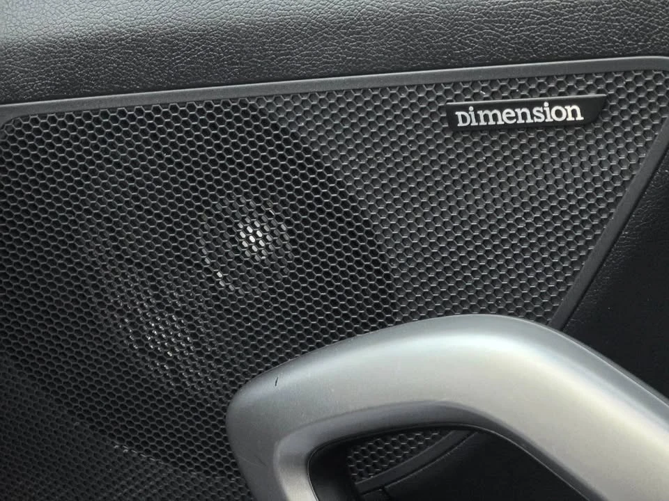 2017 Hyundai Veloster - Image 16 of 18