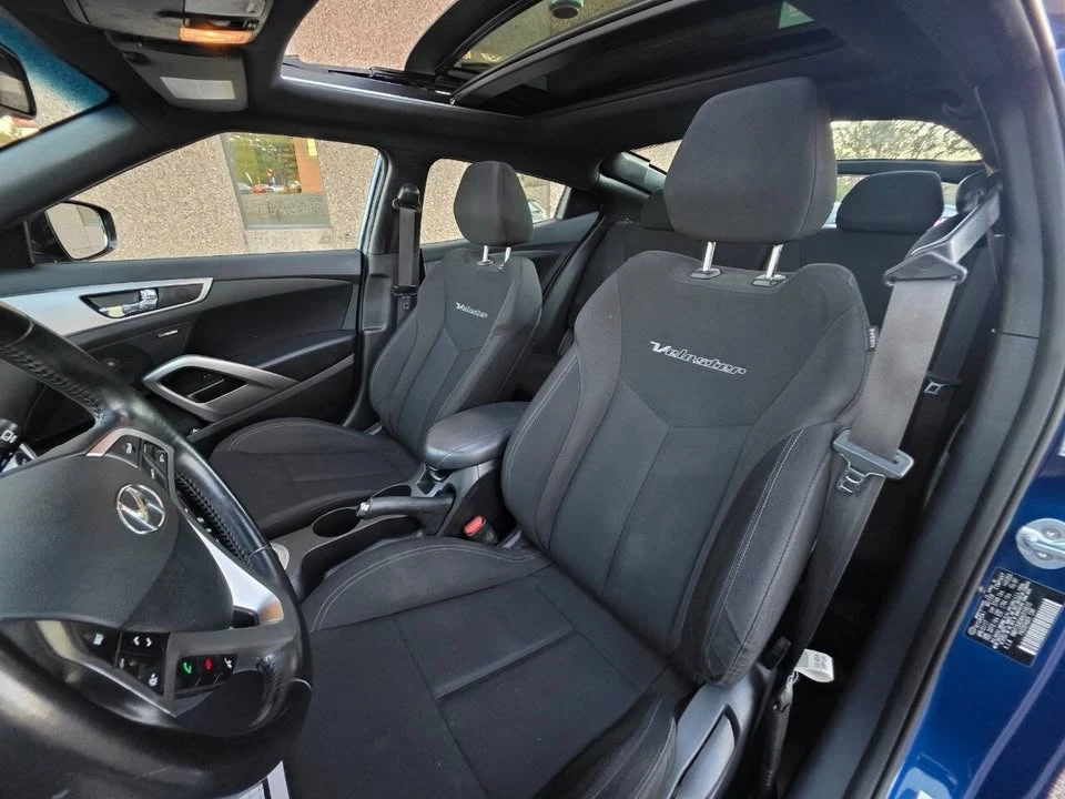 2017 Hyundai Veloster - Image 12 of 18