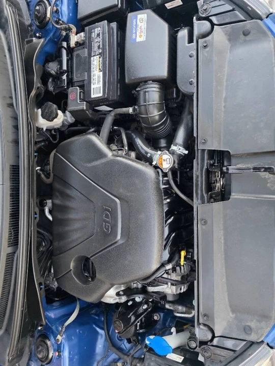 2017 Hyundai Veloster - Image 18 of 18