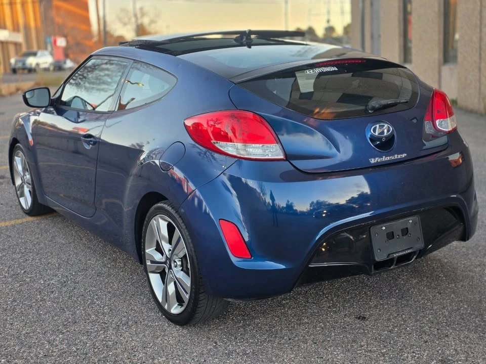 2017 Hyundai Veloster - Image 5 of 18