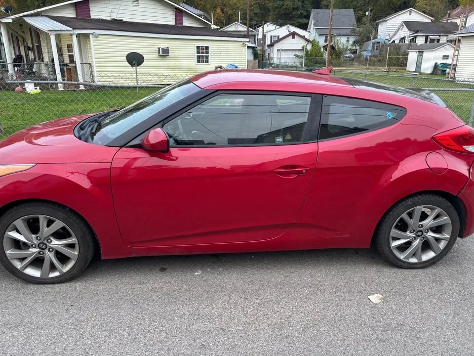 2017 Hyundai Veloster - Image 5 of 5