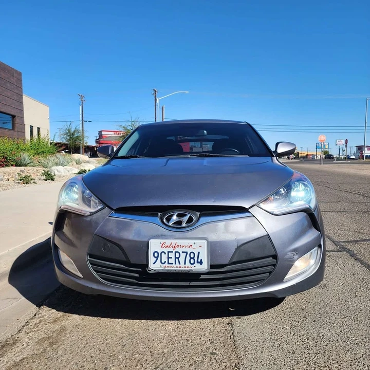 2017 Hyundai Veloster - Image 4 of 13