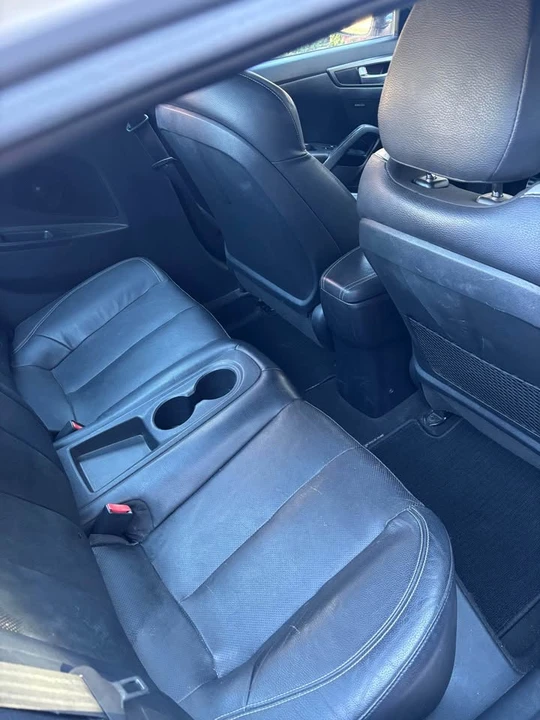 2017 Hyundai Veloster - Image 6 of 6