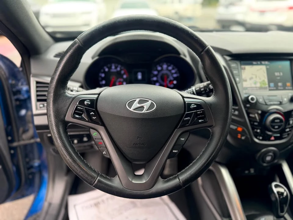2017 Hyundai Veloster - Image 6 of 13