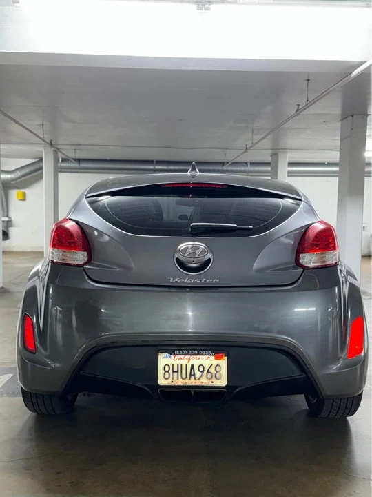 2017 Hyundai Veloster - Image 7 of 13