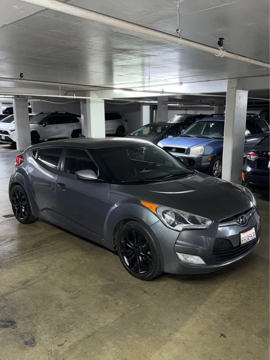 2017 Hyundai Veloster - Image 3 of 13
