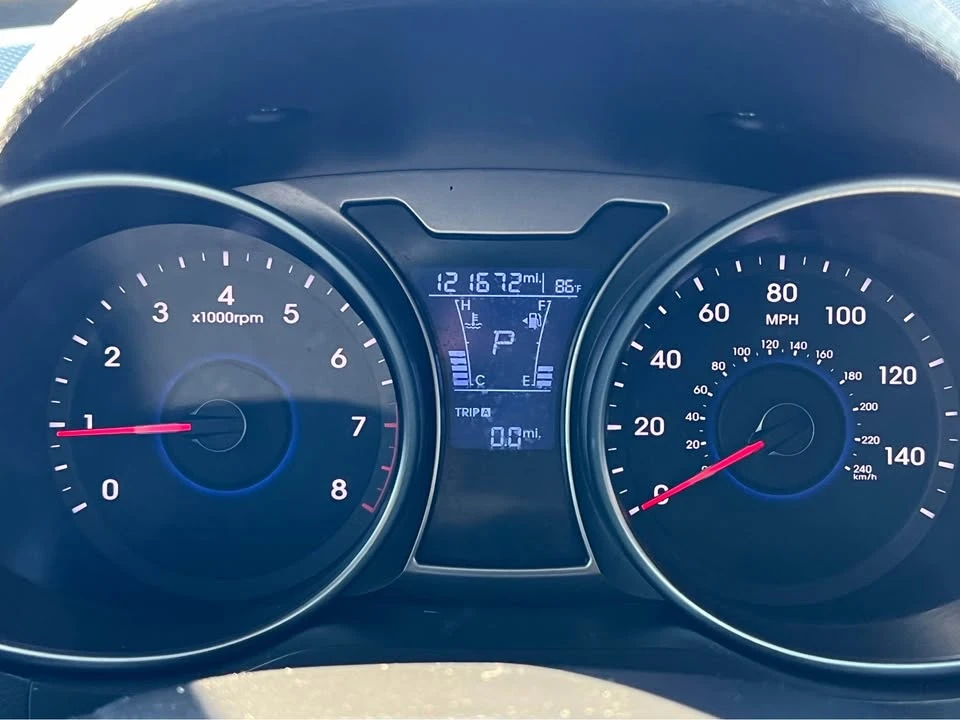 2017 Hyundai Veloster - Image 15 of 17
