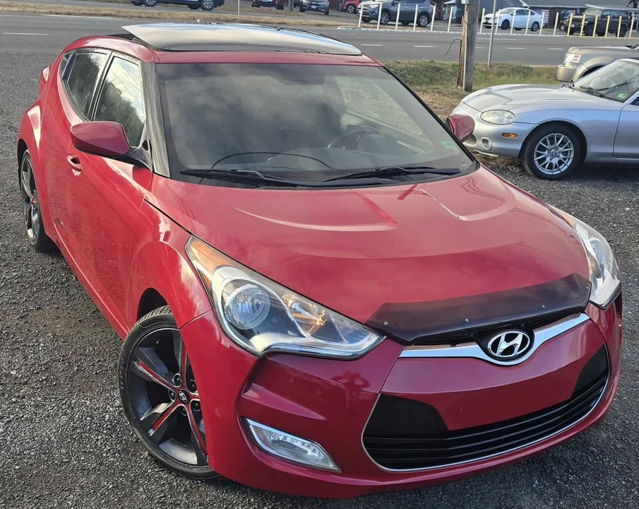 2017 Hyundai Veloster - Image 8 of 19
